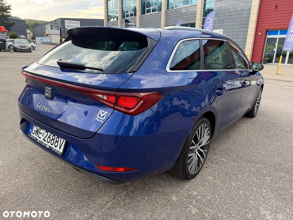 Seat Leon Sportstourer 2.0 TDI DPF DSG Xcellence - 4