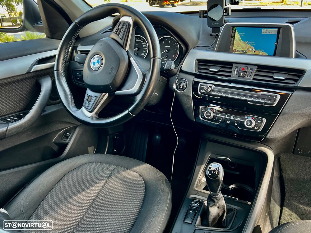 BMW X1 xDrive18d - 14