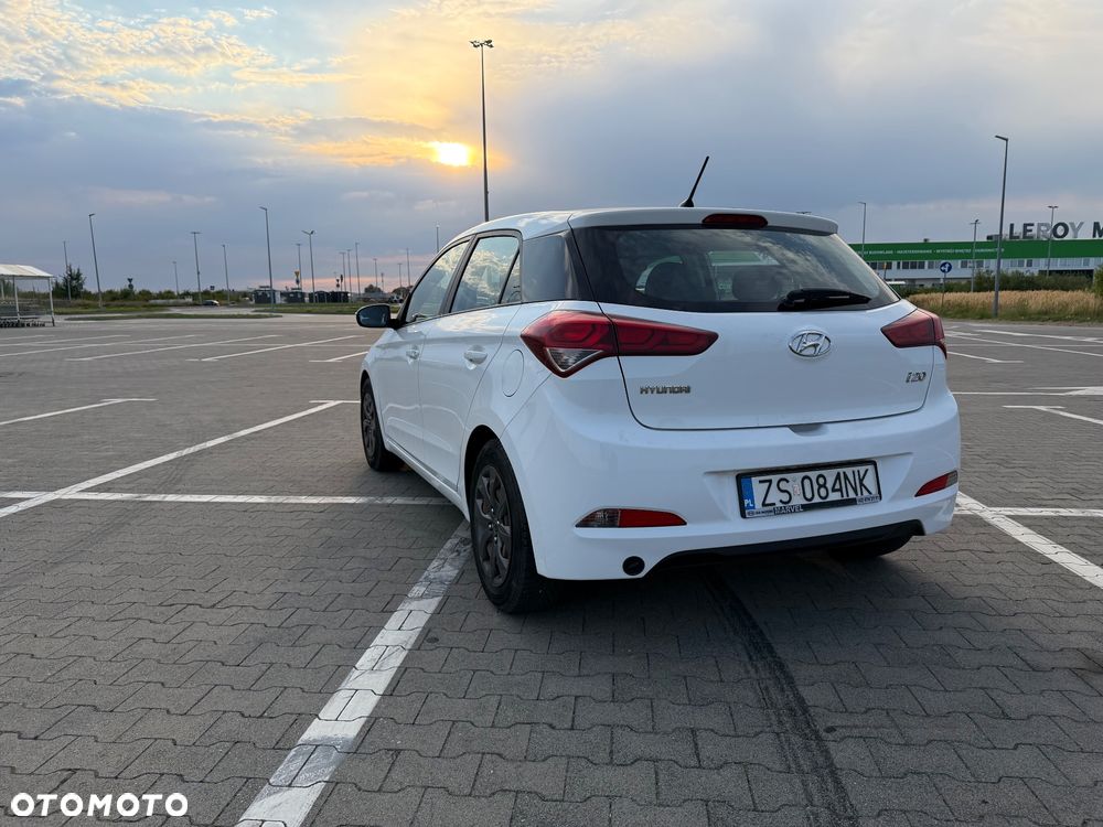 Hyundai i20 1.2 Classic Plus - 6