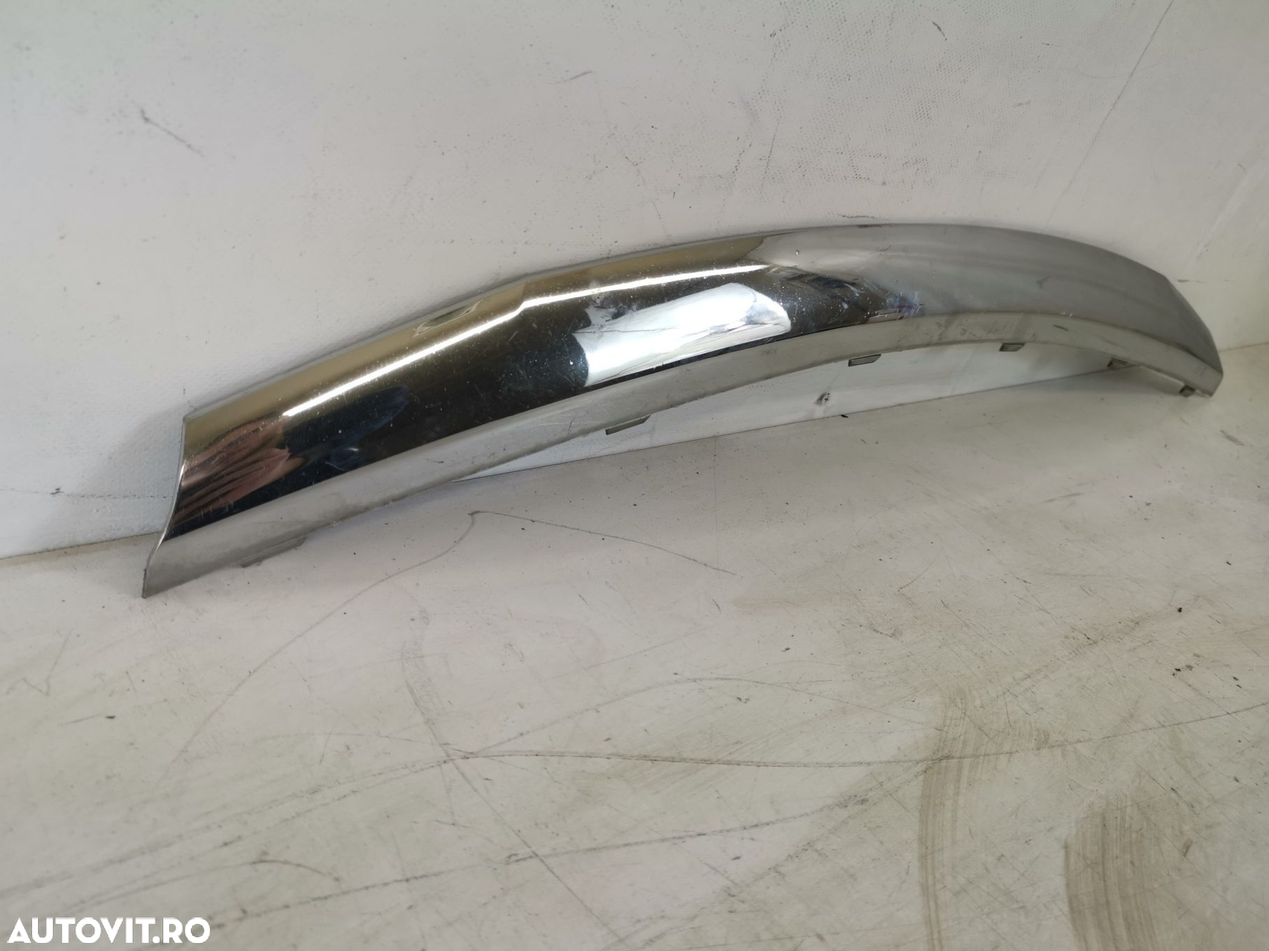 Ornament Grila Radiator Dacia  Sandero 1 generation [2008 - 2012] Orig - 4