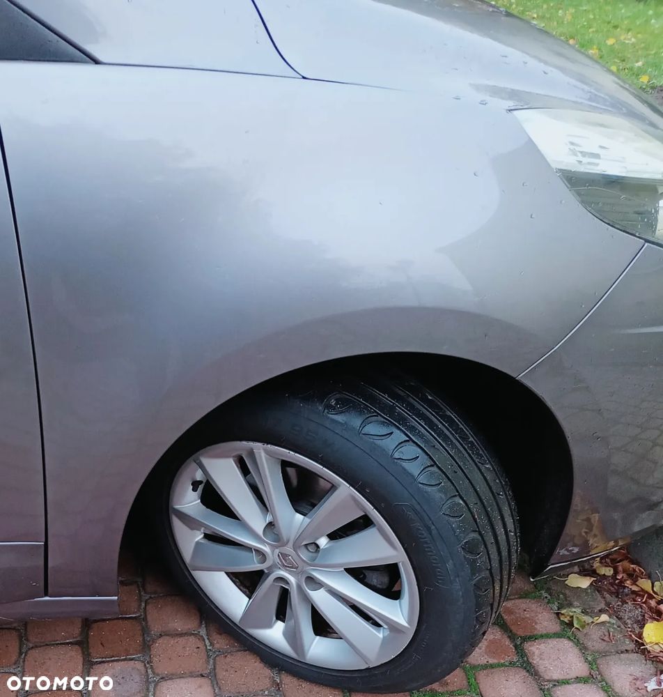 Renault Scenic - 8