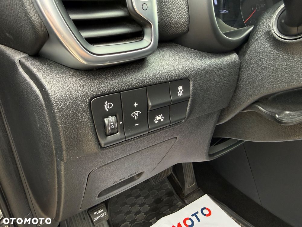 Kia Sportage 2.0 CRDI L - 25