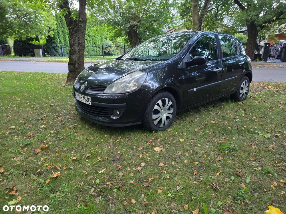 Renault Clio 1.6 16V Expression - 15