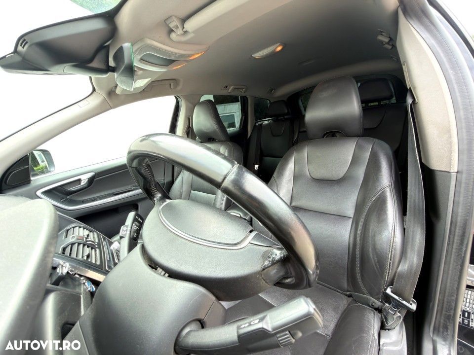 Volvo XC 60 - 14