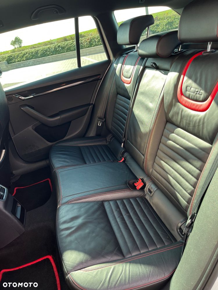 Skoda Octavia 2.0 TDI RS DSG EU6 - 12