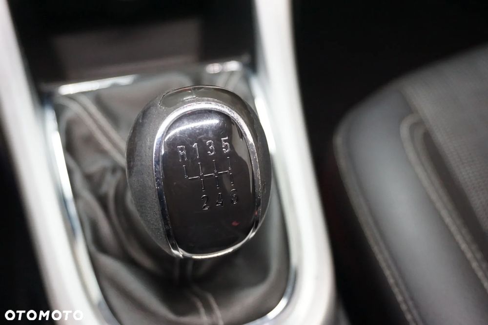 Opel Astra 2.0 CDTI Sport S&S - 31