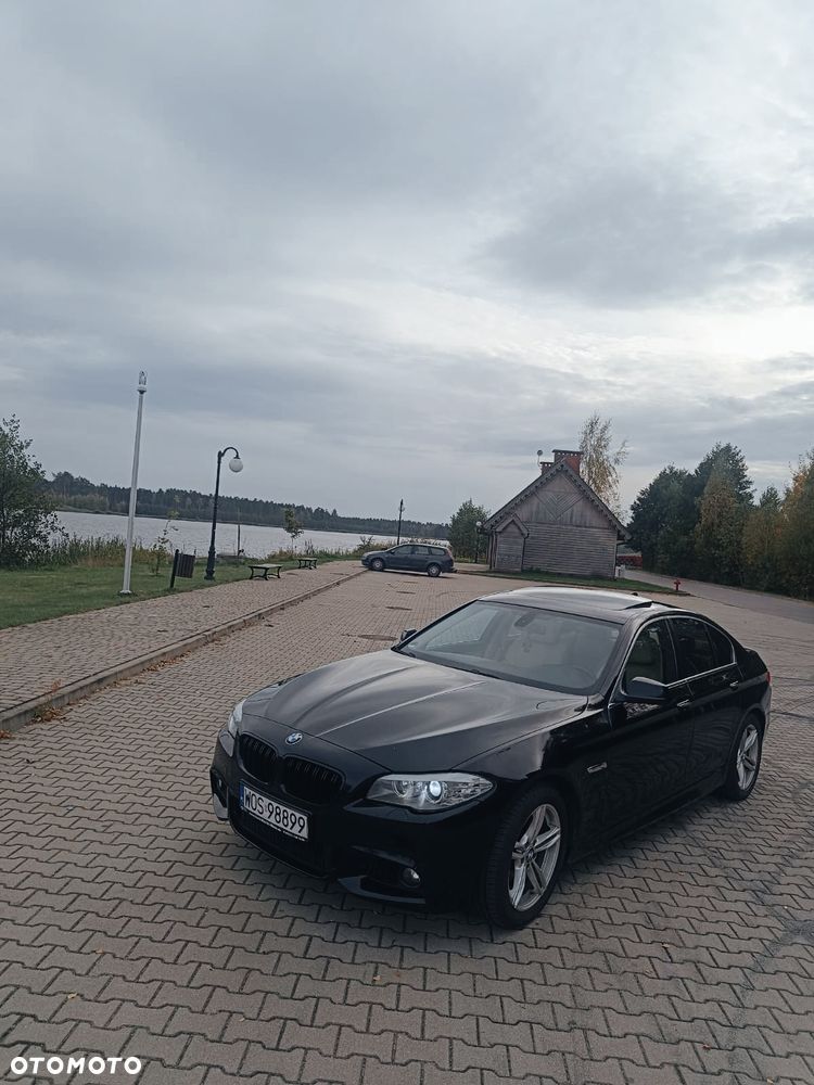 BMW F10 2011 photo 3