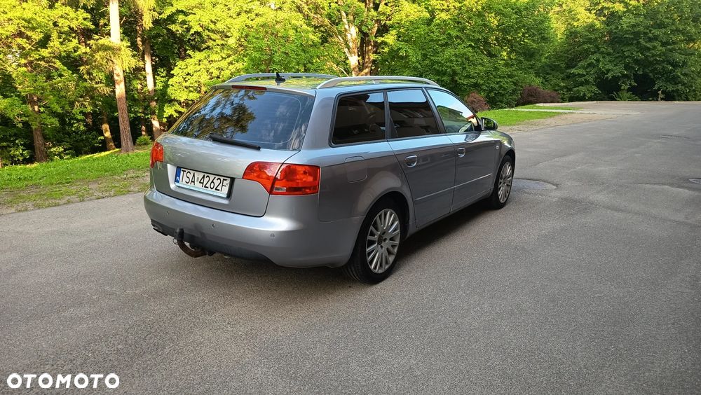 Audi A4 Avant 2.0 TDI - 4