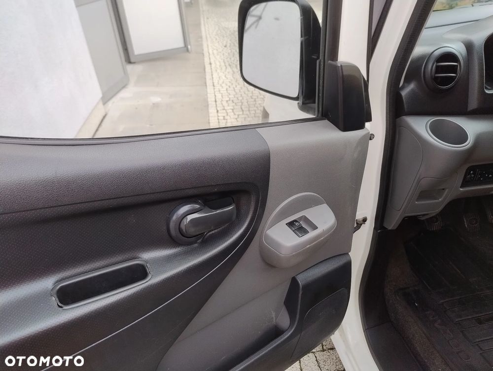 Nissan NV200 PO LIFT 1.5 DCI (90KM) 5-BIEGÓW FULL OPCJA KLIMA TEMPOMAT NAVI KAMERA STAN IDEALNY BEZWYPADKOWY SERWIS KM NIE MA RDZY ! ! ! - 15