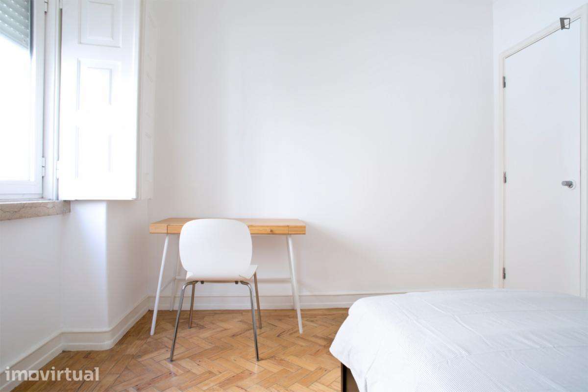 Quarto - localizado em Santa Apolónia Lisbon - Grande imagem: 4/12