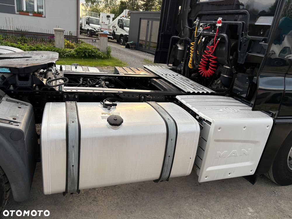 MAN TGX 18.470 XXL | EURO 6 | DWA ŁÓŻKA | WEBASTO | NAVI | NOWE HAMULCE | SPROWADZONY | SUPER STAN - 10