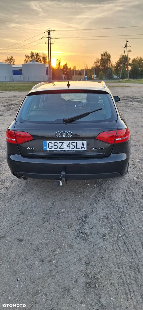 Audi A4 Avant - 8