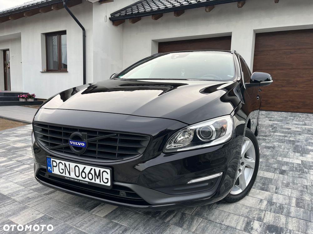 Volvo V60 D4 Geartronic Momentum - 2