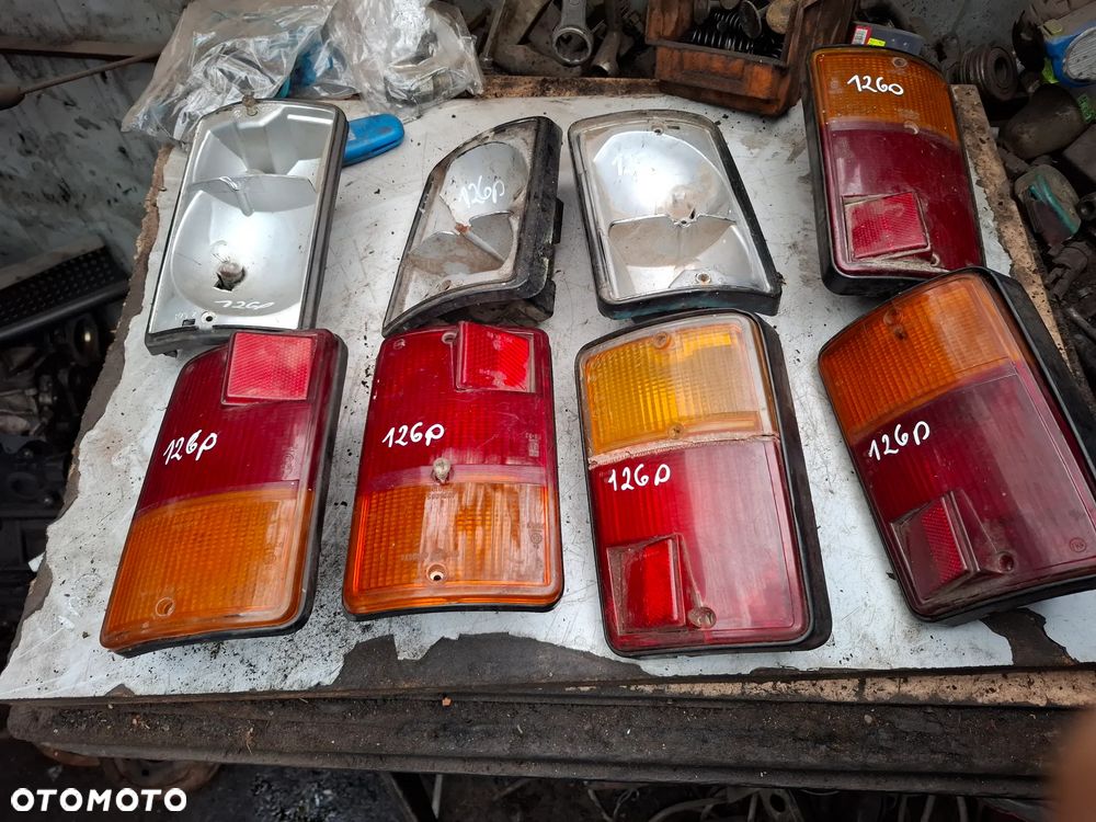 FIAT 126p Maluch klosz lampy tył wkład lampa - 1