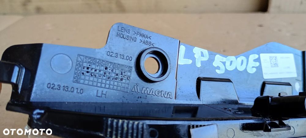 Kierunkowskaz kierunek lewy biały LED Fiat 500E II 20- 52140402 - 7