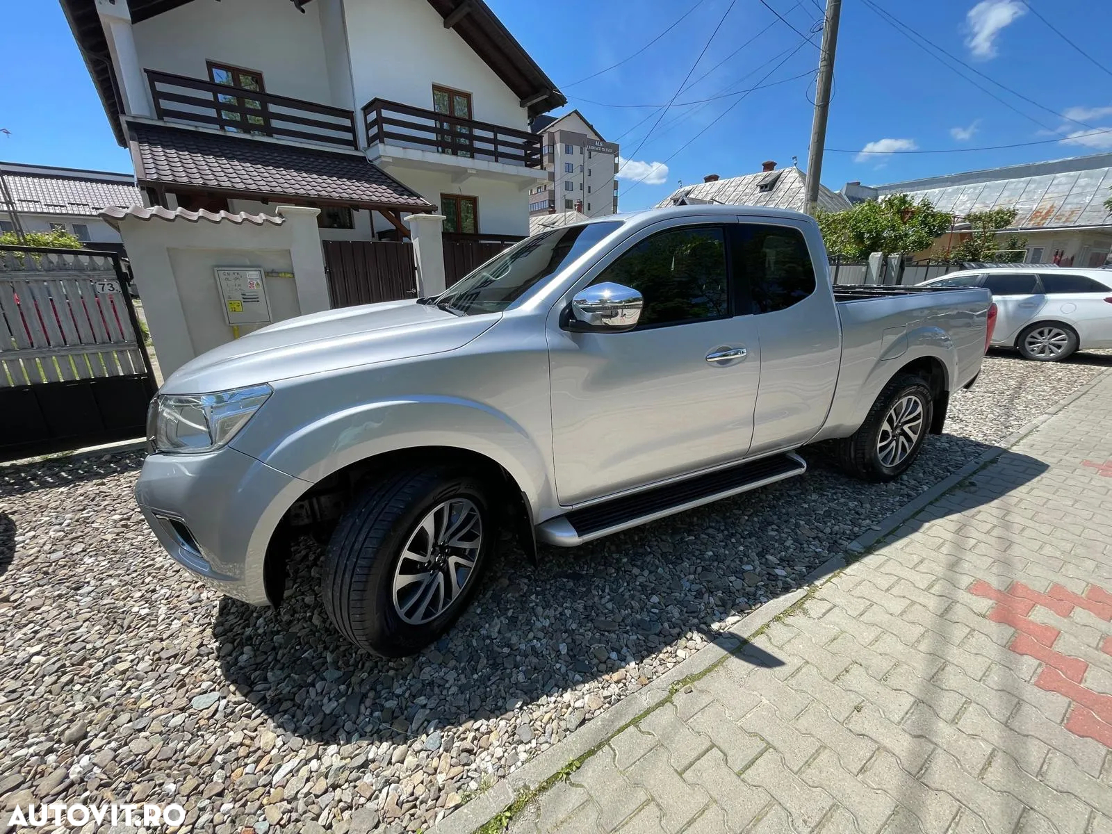 Nissan Navara - 2
