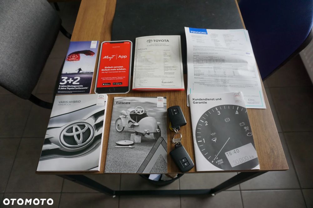 Toyota Yaris 1.5 VVT-i Y20 Team Deutschland - 9
