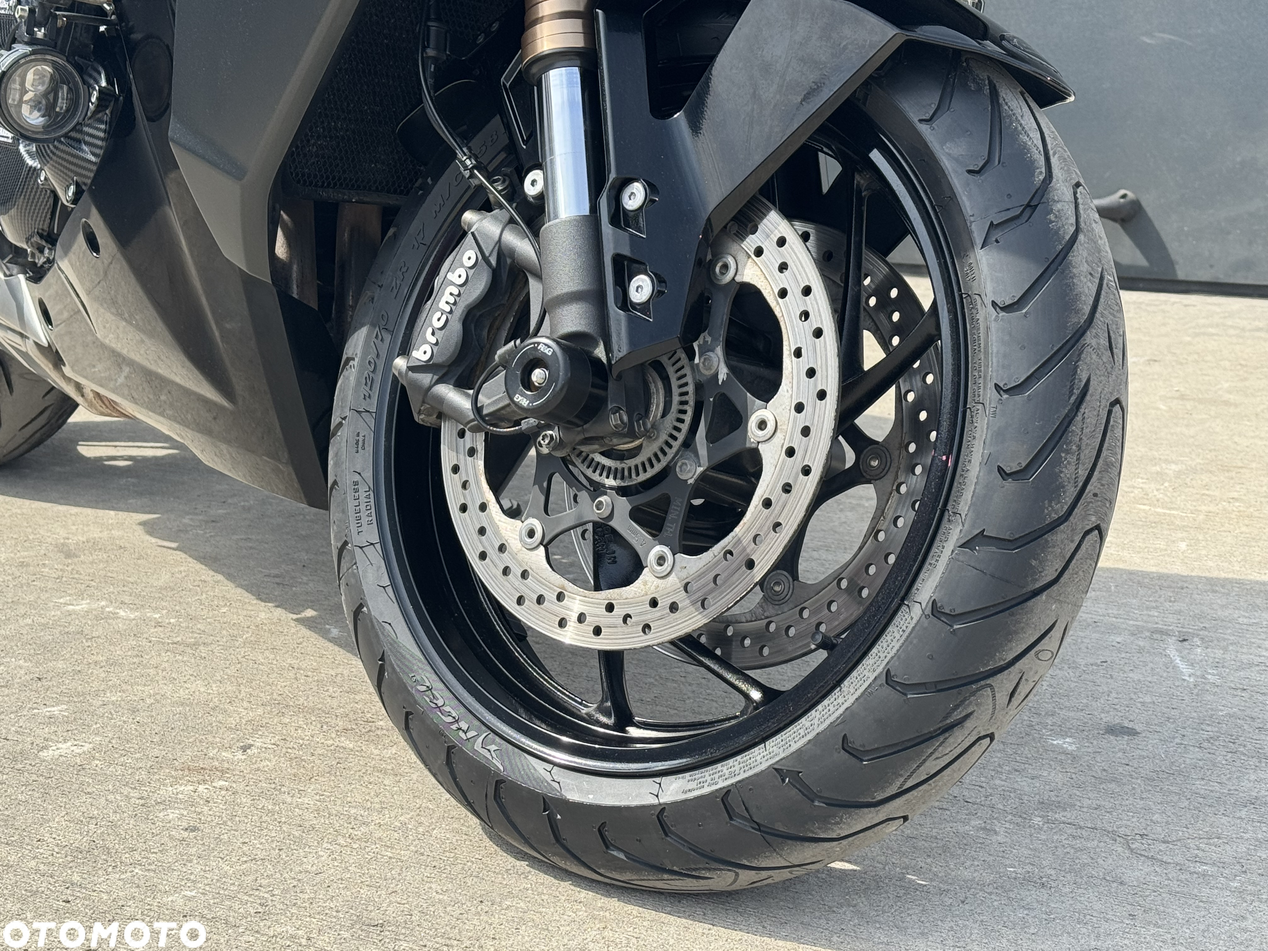 Suzuki GSX - 5