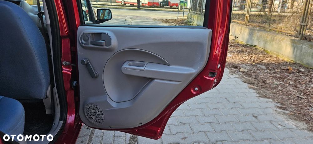 Fiat Panda 1.1 Active dla kobiet - 21