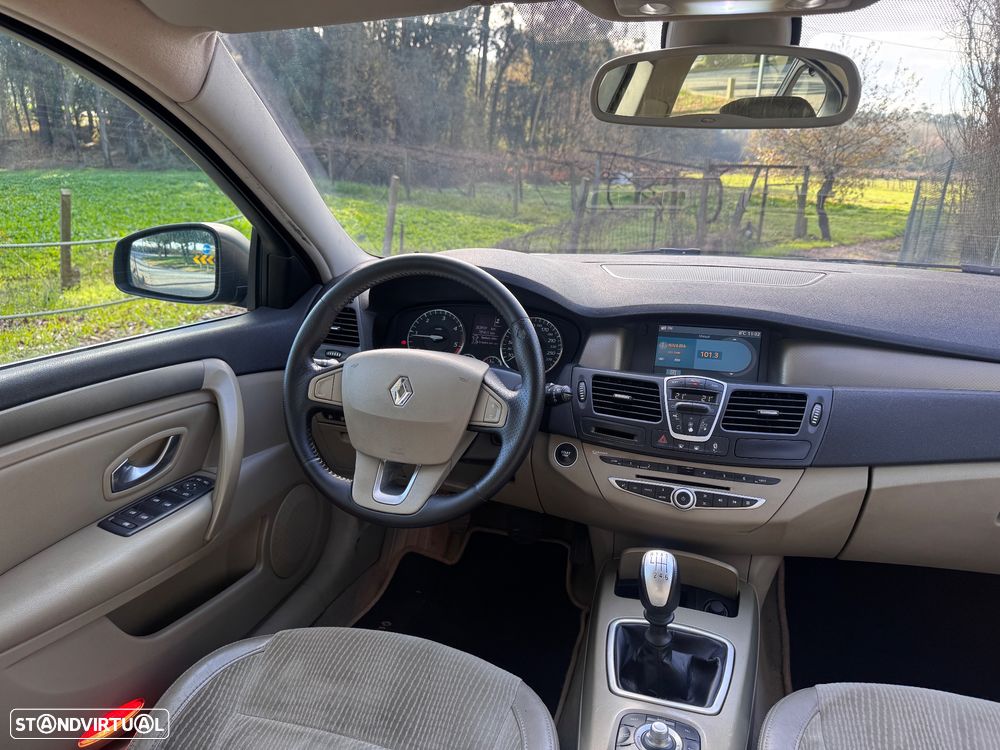 Renault Laguna 2.0 dCi Dynamique - 16