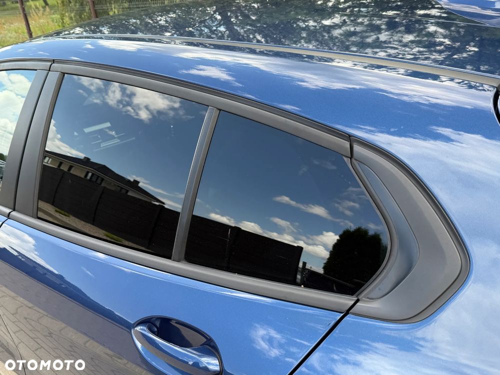 BMW Seria 1 120i Edition Colorvision - 12