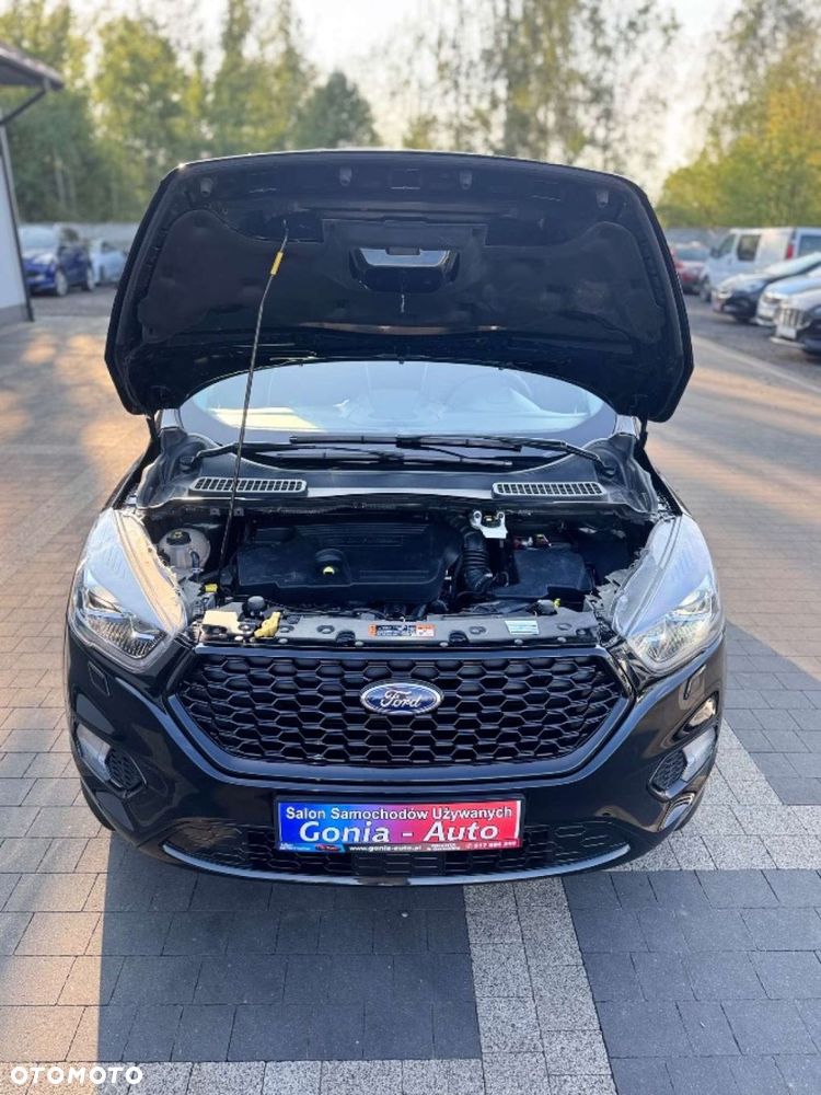 Ford Kuga - 10