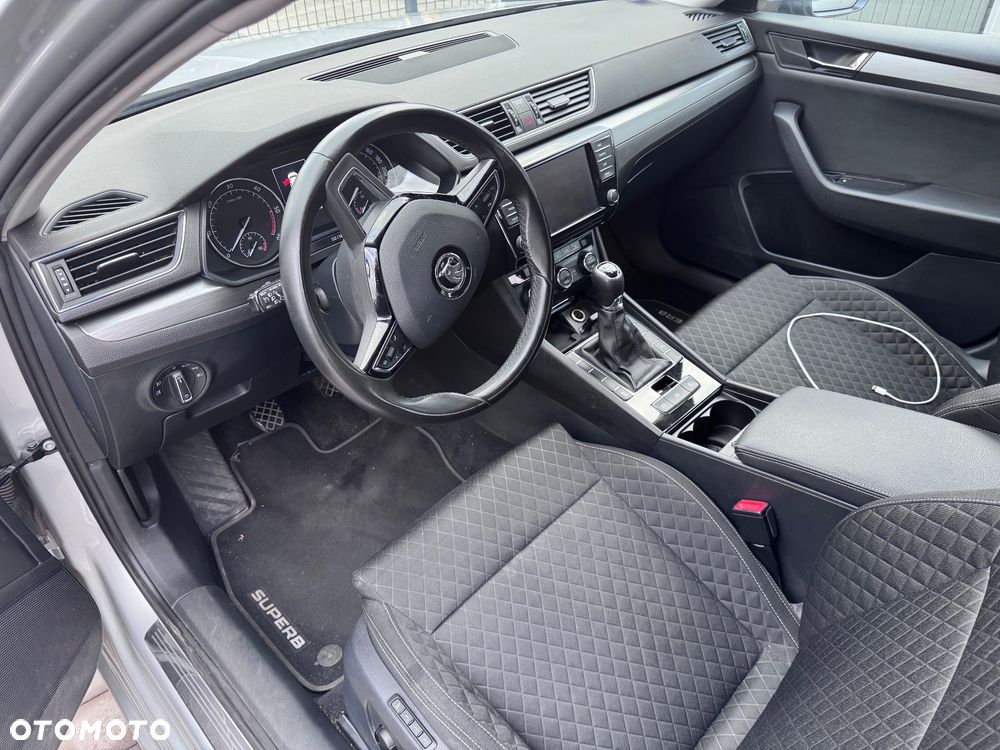 Skoda Superb - 11