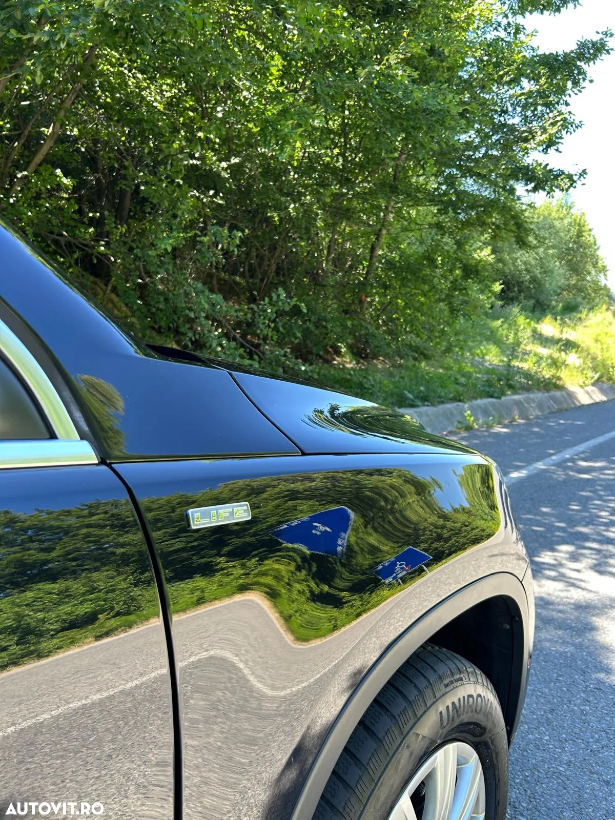 Volkswagen Tiguan - 9