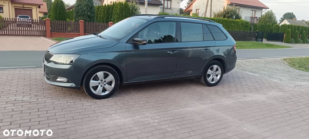 Skoda Fabia 1.2 TSI Style - 4