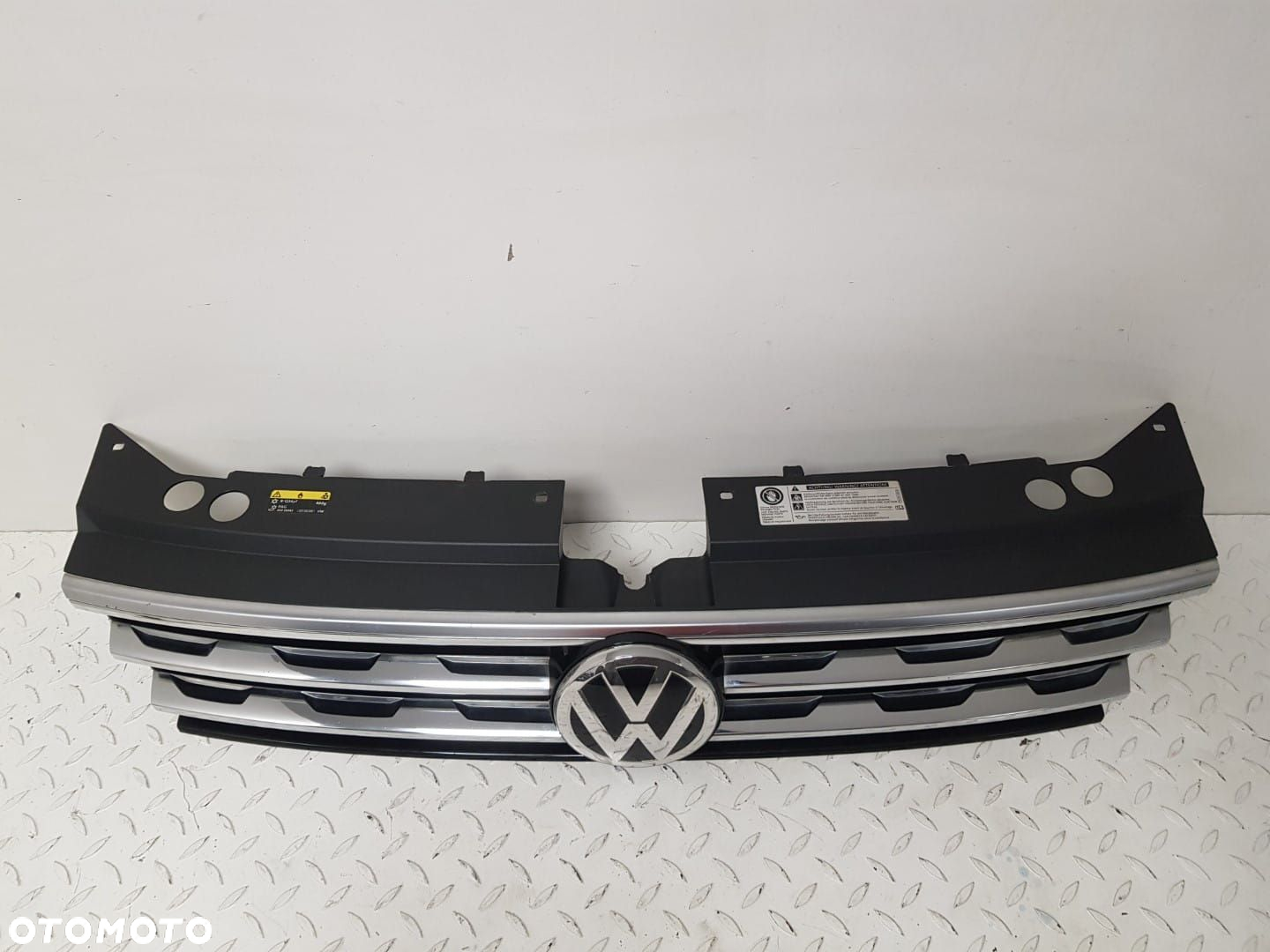VW TIGUAN  2 II R-LINE 5NA 16-20r GRILL ATRAPA CHŁODNICY POD RADAR CHROM 5NA853653B - 5