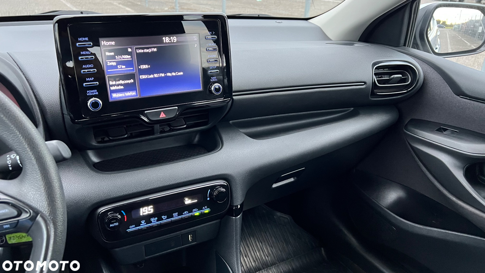 Toyota Yaris Hybrid 1.5 Active - 15