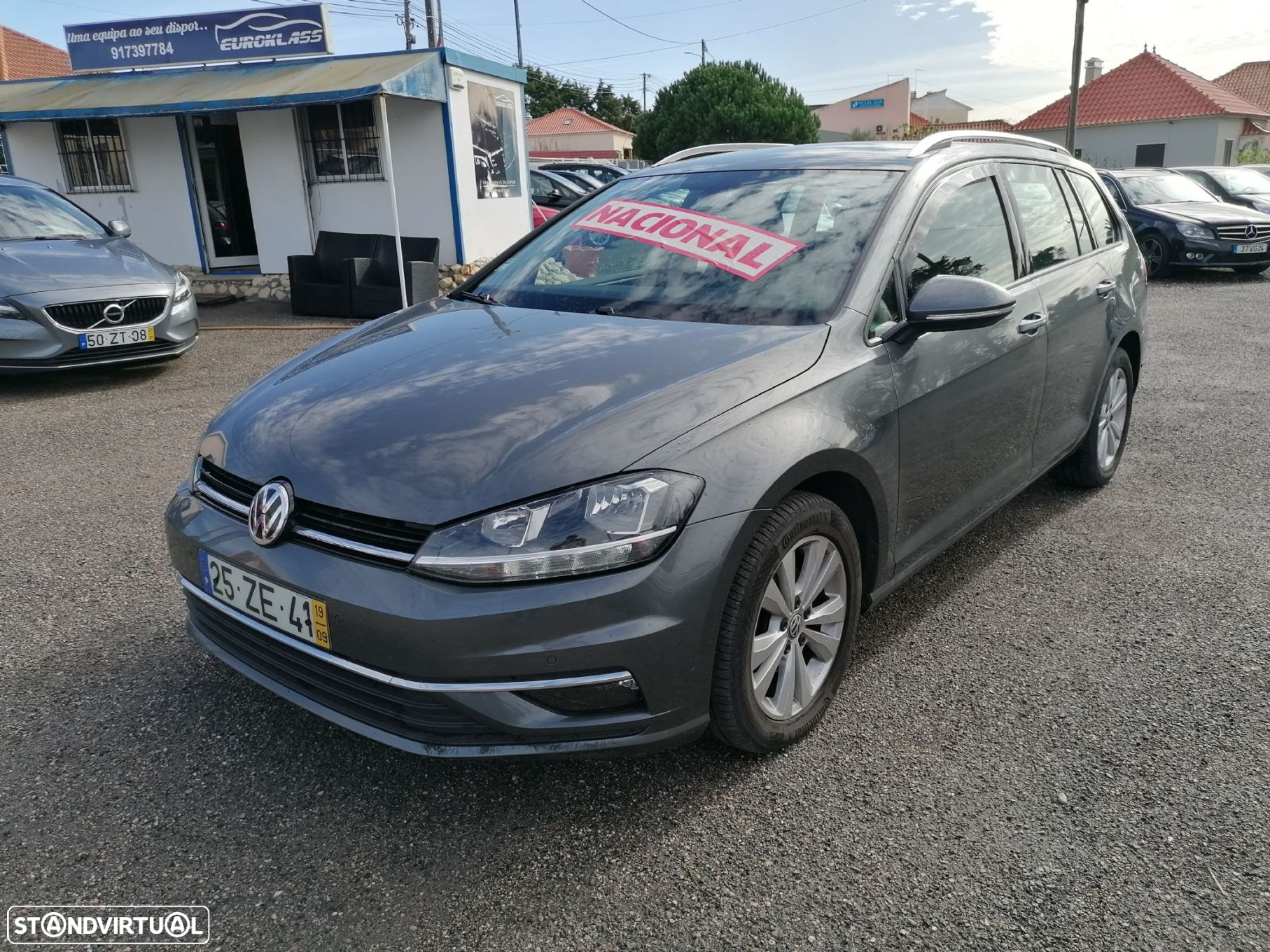 VW Golf Variant 1.0 TSI Confortline - 4
