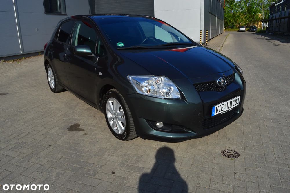 Toyota Auris 1.4 D-4D Premium - 10