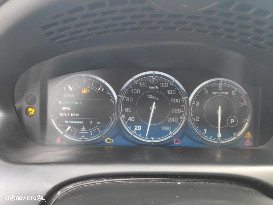 JAGUAR XJ 3.0 V6 340 CV DE 2014 PARA PEÇAS - 7