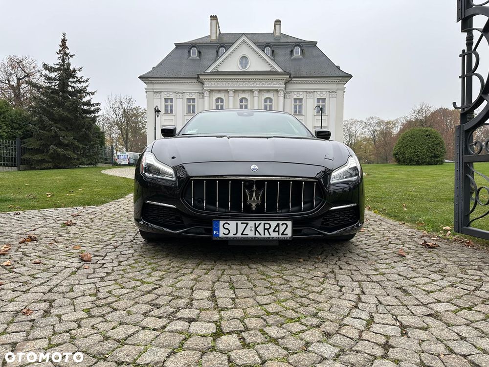 Maserati Quattroporte - 9