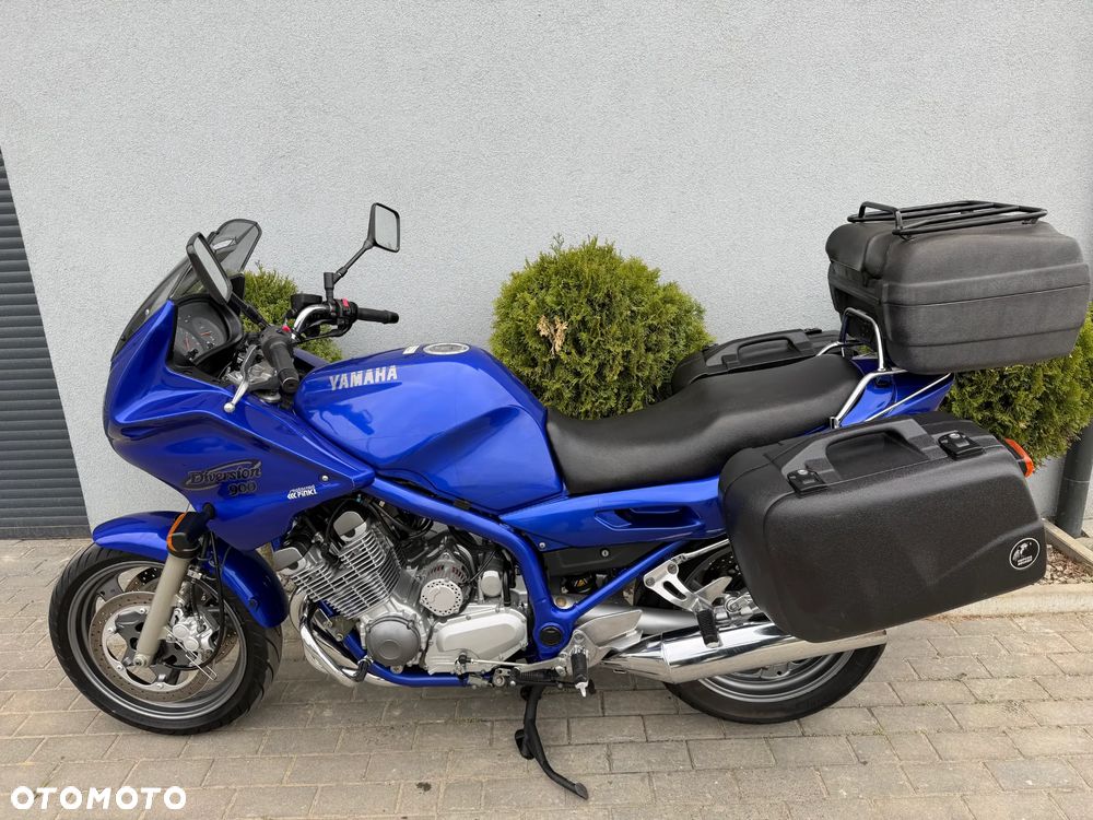 Yamaha XJ - 8
