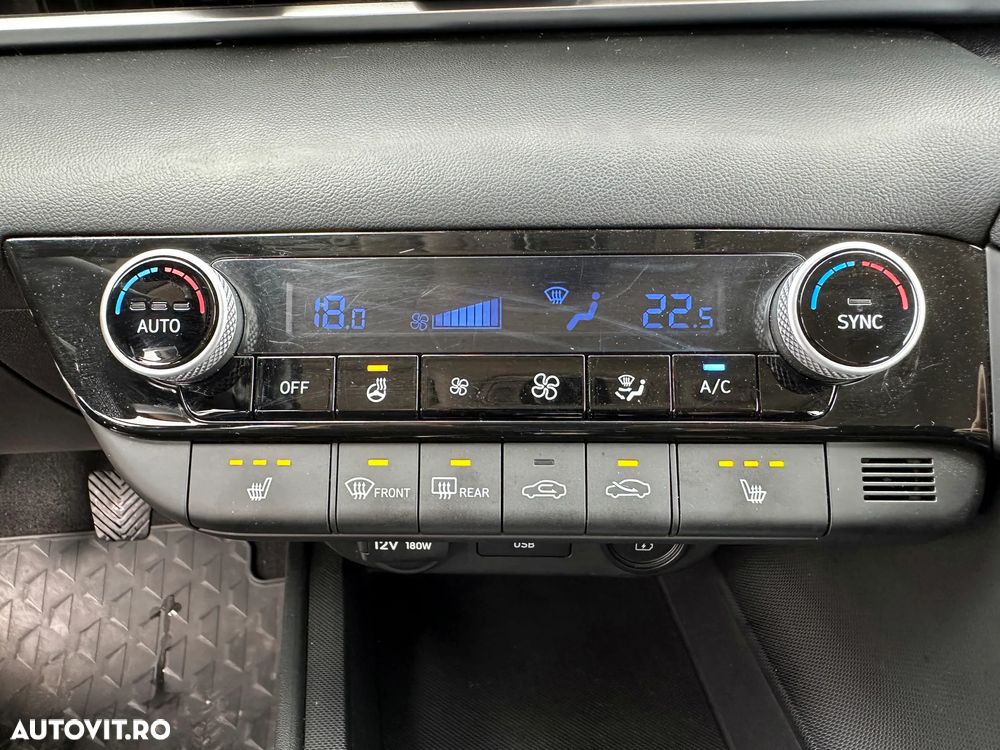 Hyundai Elantra 1.6 l 123 CP 6MT Highway - 19