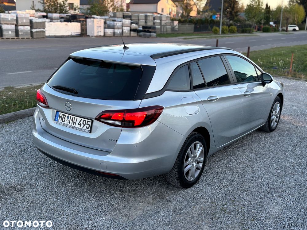 Opel Astra - 25
