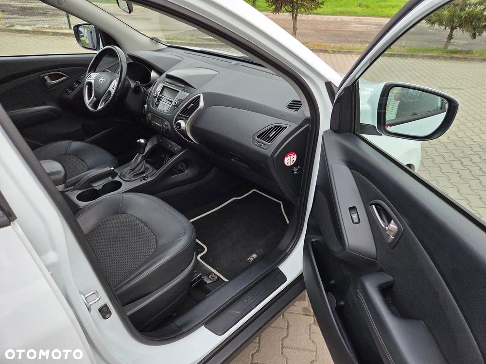 Hyundai ix35 2.0 2WD Style - 15
