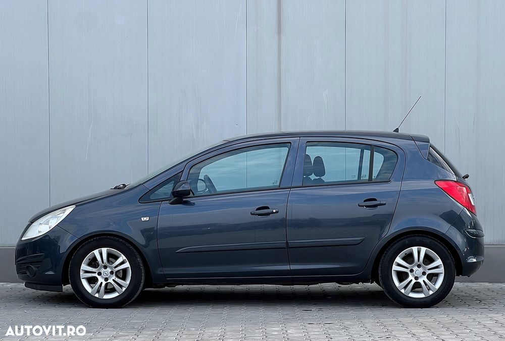 Opel Corsa 1.2 16V - 11