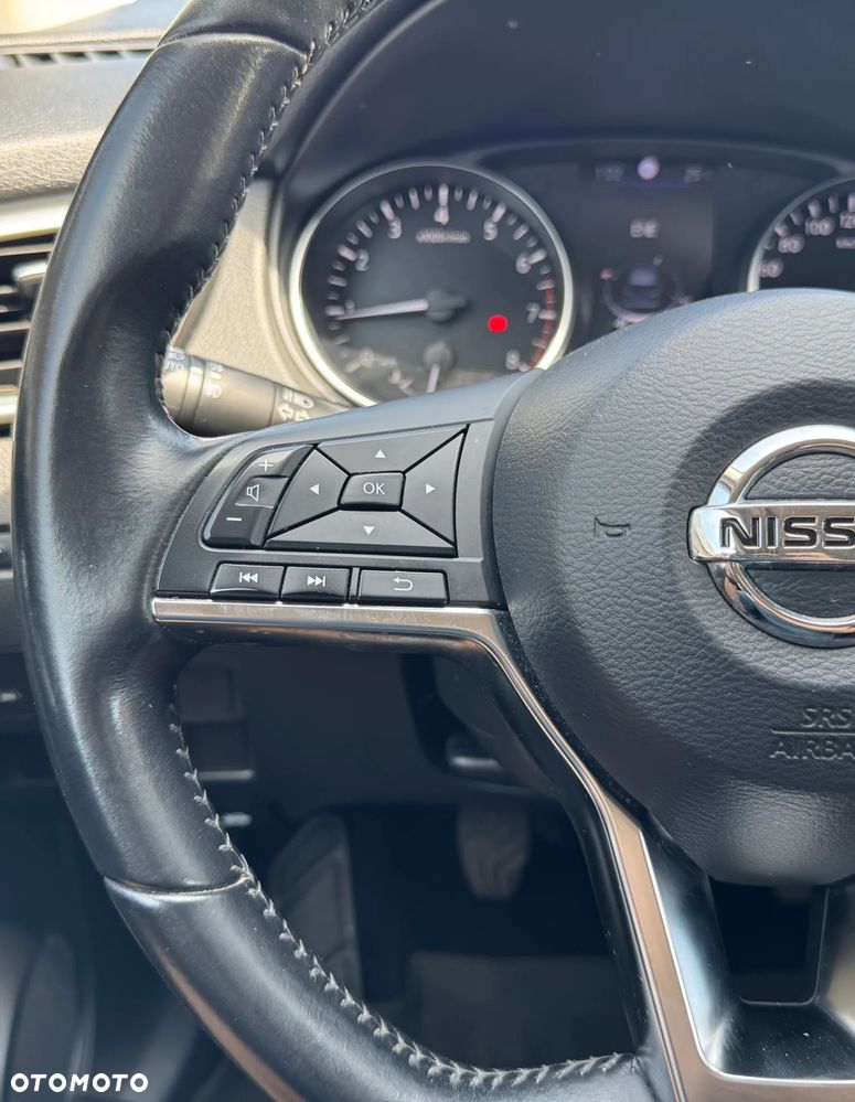 Nissan Qashqai - 16