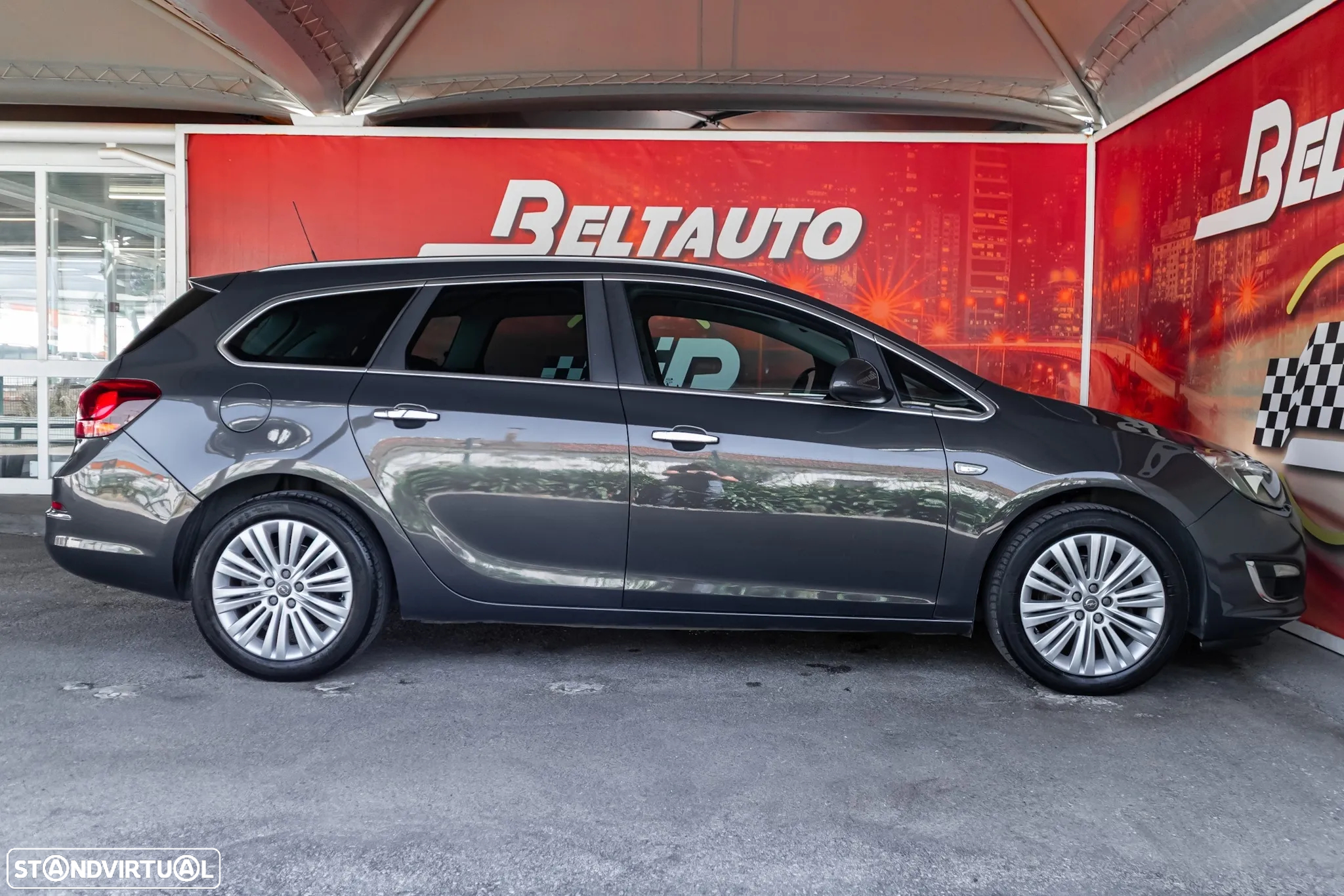 Opel Astra Sports Tourer 1.3 CDTi Cosmo S/S - 4