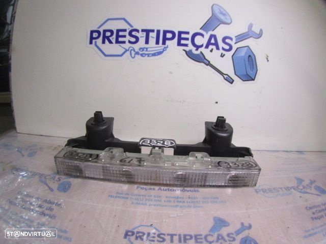 Farol Tras Stop3328 TOYOTA URBAN CRUISER 2011 1.4D4D 90CV 5P CINZA RATO 3ºSTOP - 1
