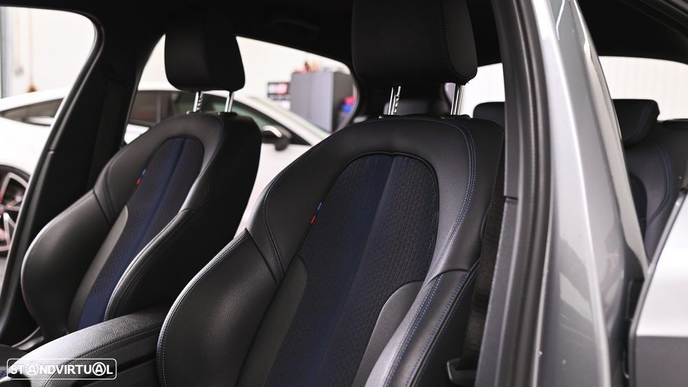 BMW 116 d Pack Desportivo M Auto - 37