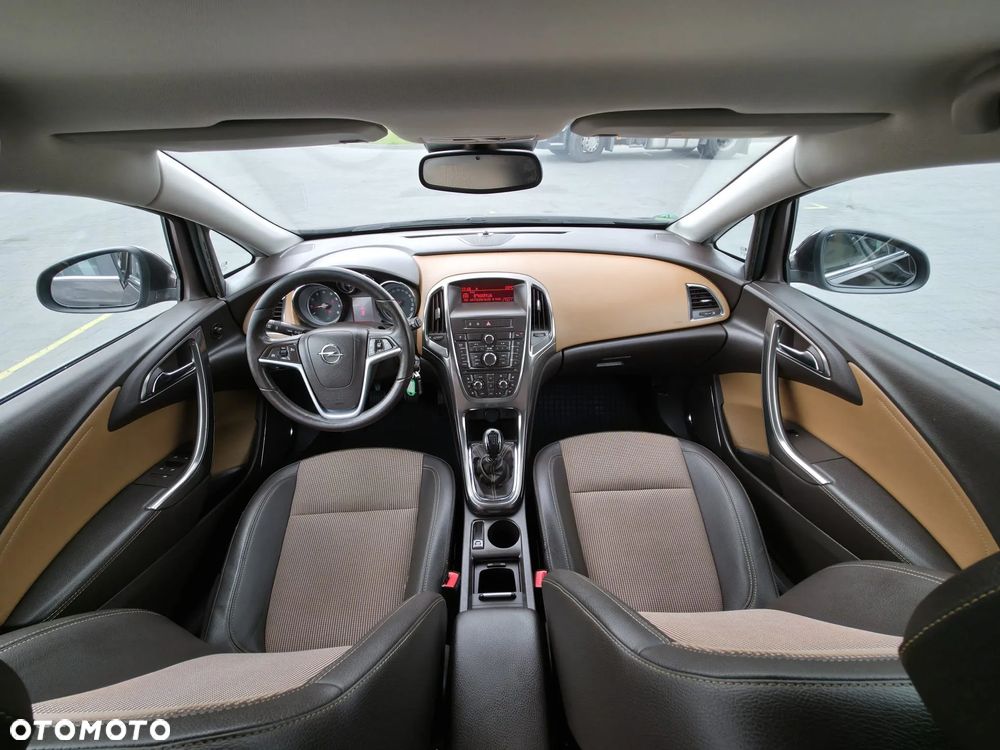 Opel Astra 1.4 Turbo Sport - 5