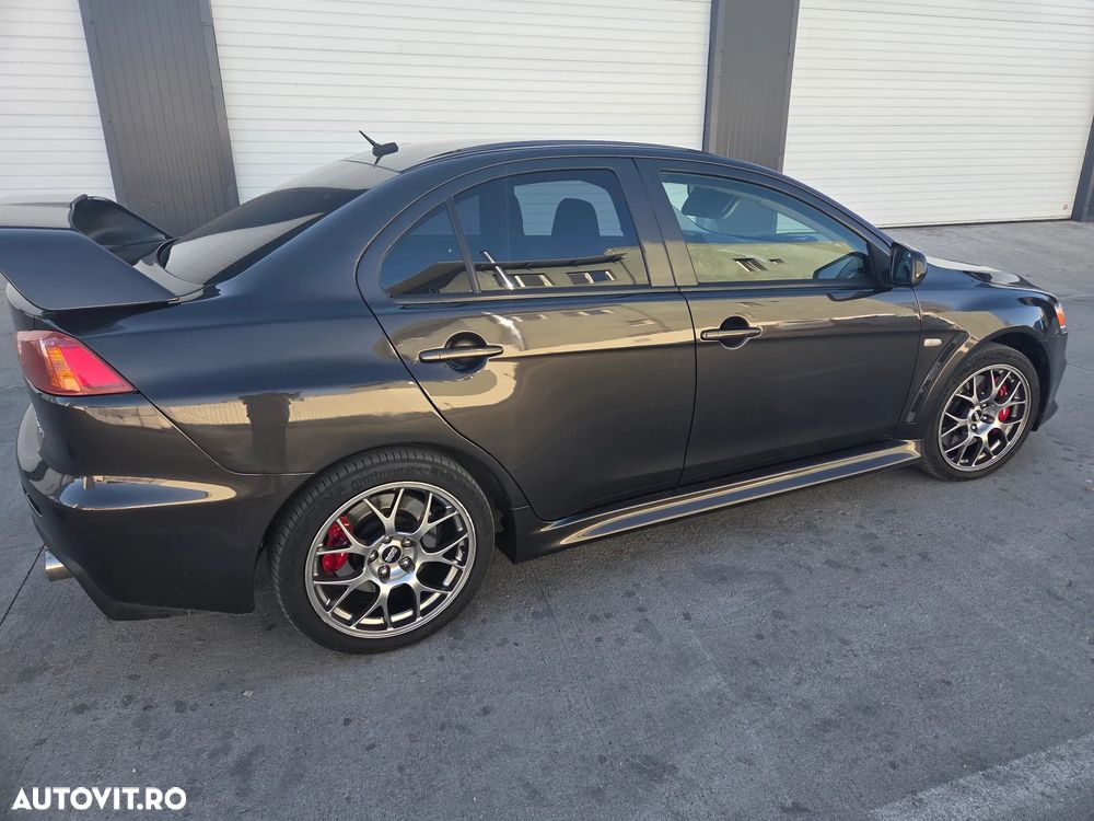 Mitsubishi Lancer Evolution - 2