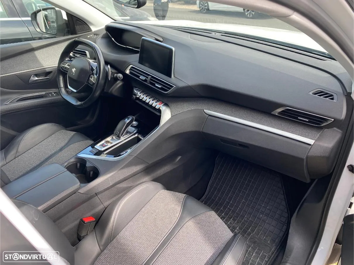 Peugeot 3008 BlueHDi 130 Stop & Start EAT8 Allure - 19