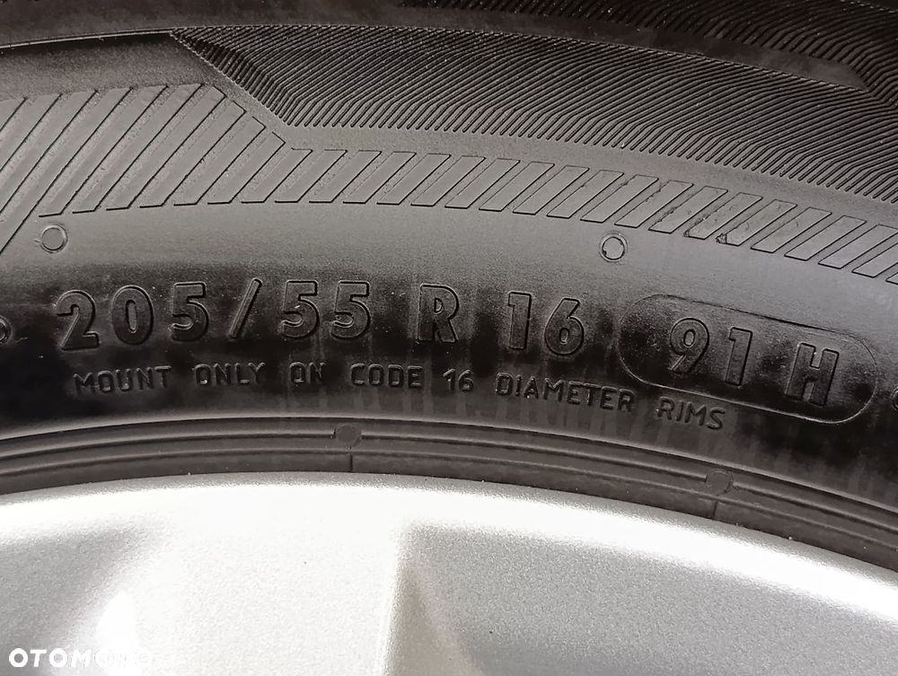 TOYOTA COROLLA E21 od 2019r Koła z Oponami Zimowymi 205/55R16 BARUM 24r - 8
