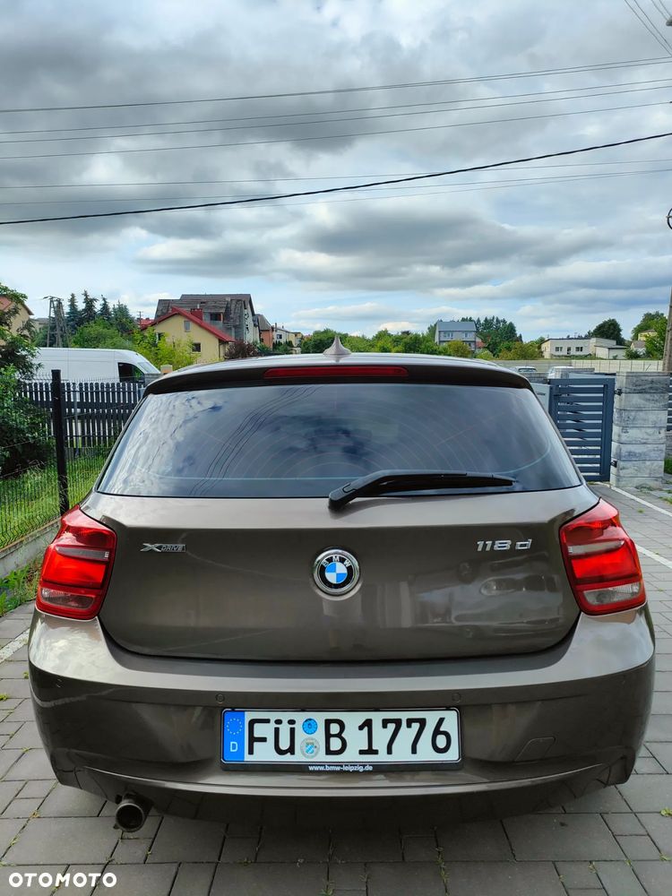 BMW Seria 1 118d xDrive - 7