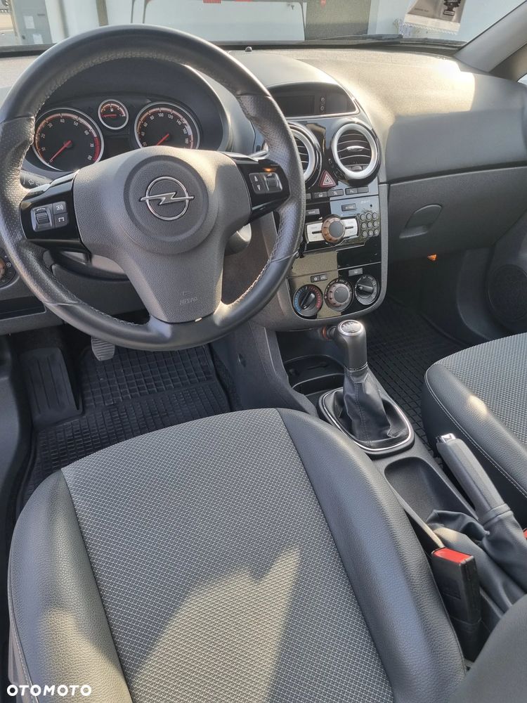 Opel Corsa - 10